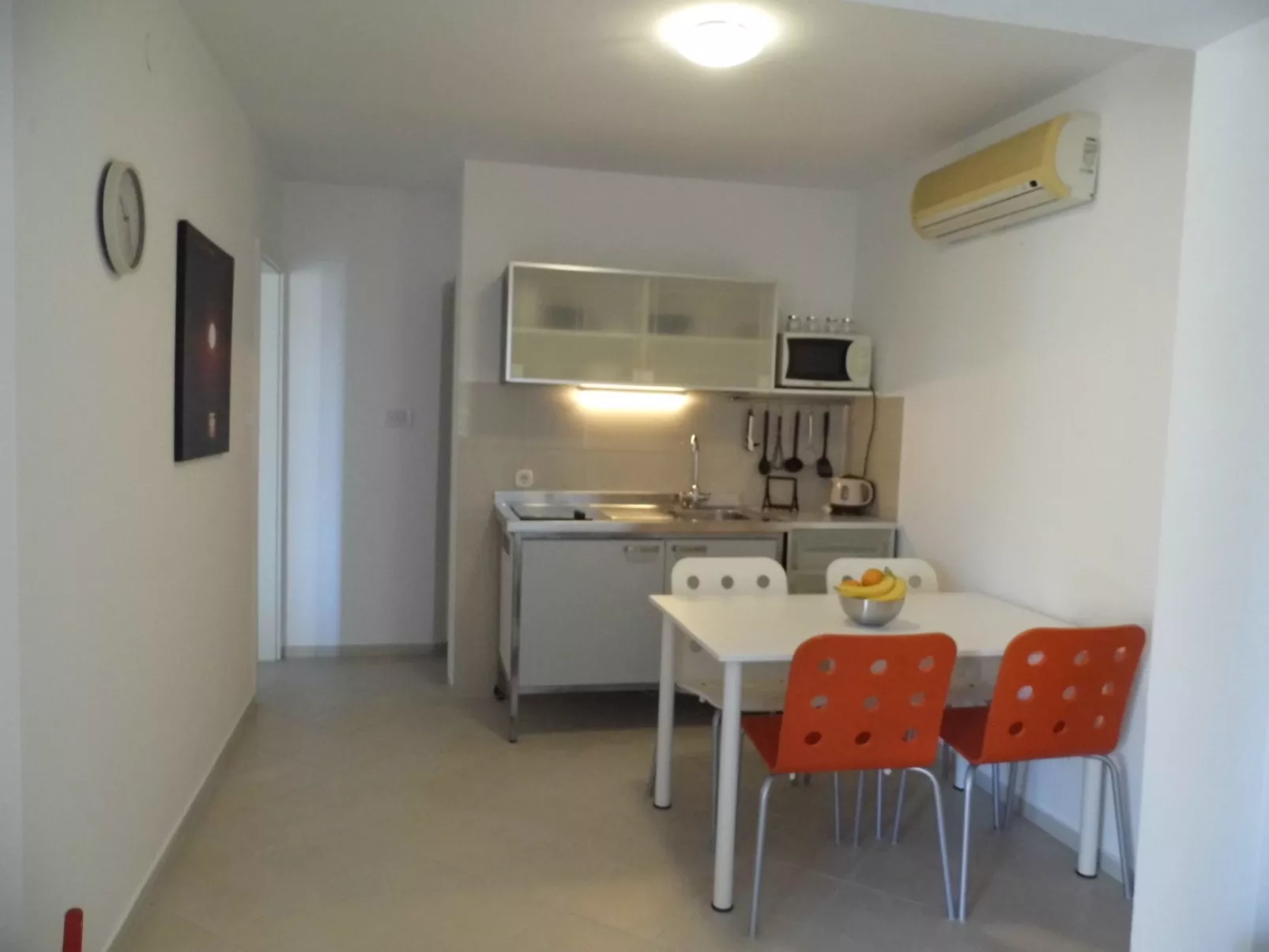 Gemütliche und moderne Wohnung in der Nähe von Meer und Zentrum-Binnen