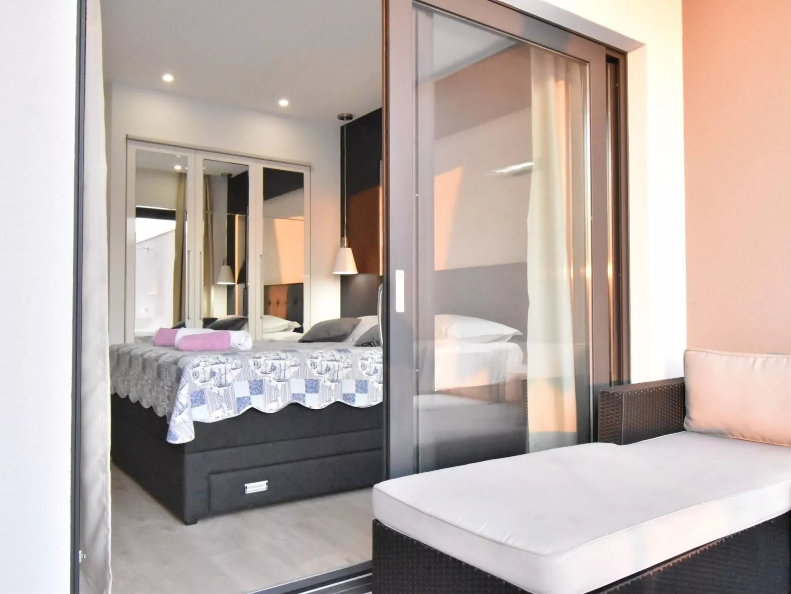 Villa Zoran-Image-tags.info