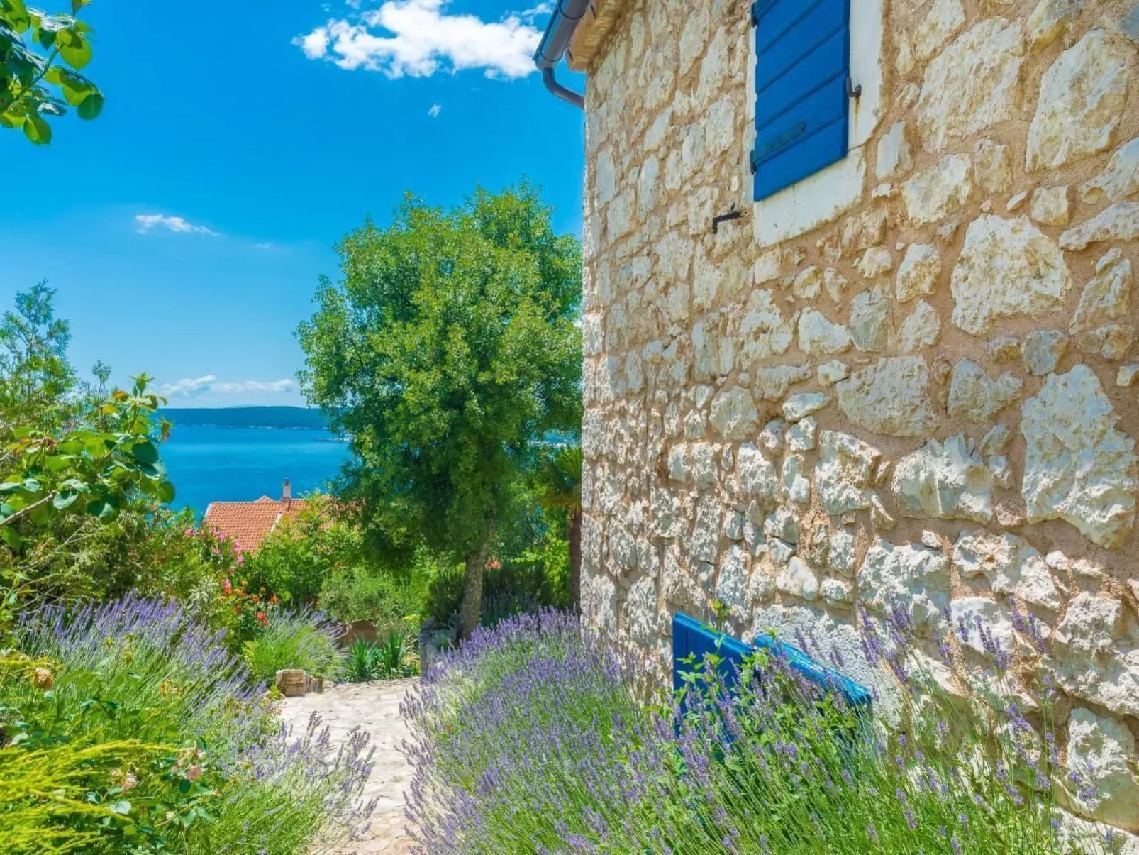 "Villa Ivanka" mit Blick auf das Wasser-Buiten
