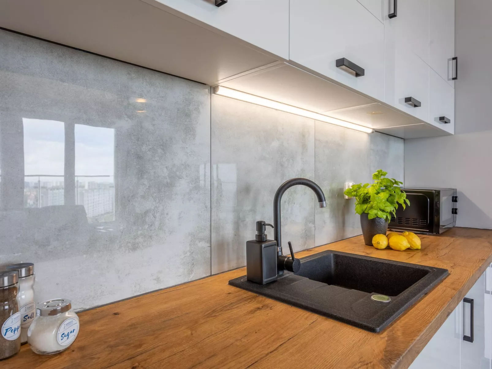 Tower 97 in hervorragender Lage-Binnen