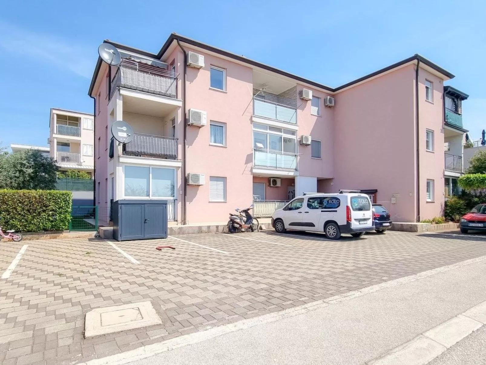 Wohnung "Ezia" mit Balkon-Buiten