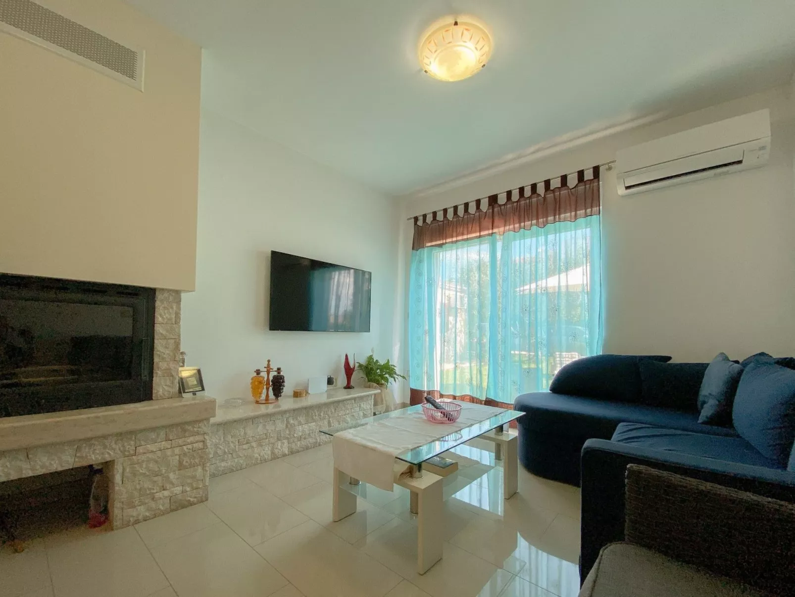 Für 6 Personen ca. 55 m&sup2; in Novigrad, Adriaküste Kroatien (Westküste von I-Buiten