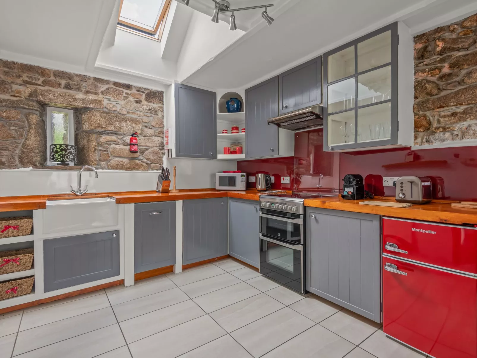 Idyllisches Landhaus Rosemary-Binnen