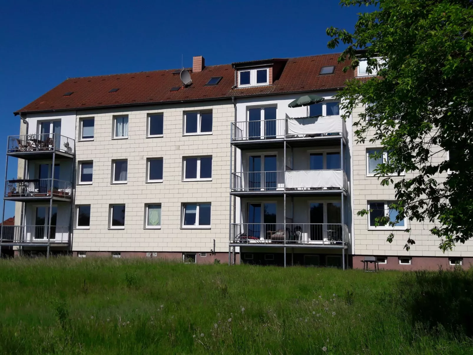 Wohnung in Lelkendorf mit Großem Balkon