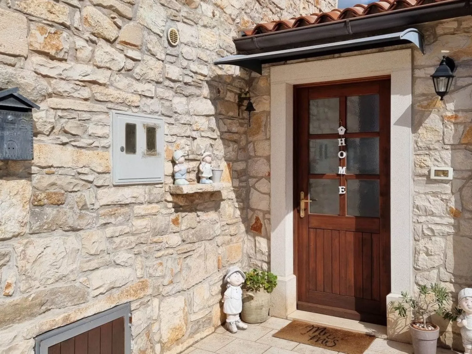 "Ariana" direkt am Strand-Image-tags.info