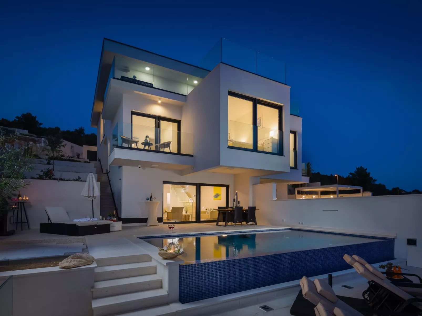 In Dvornica mit Privatem Pool-Buiten