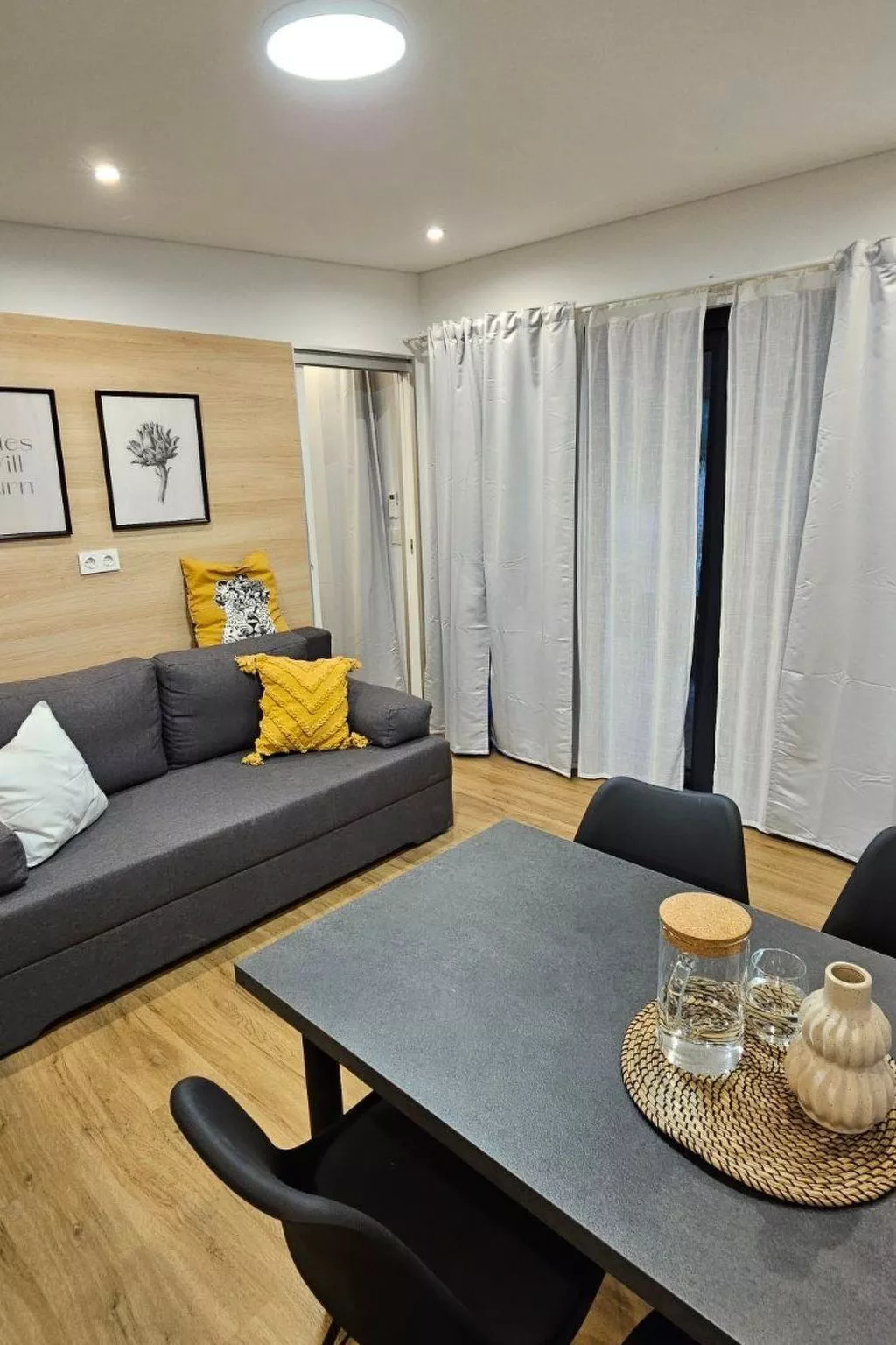 MH Holiday Dream - Morgensonne-Binnen