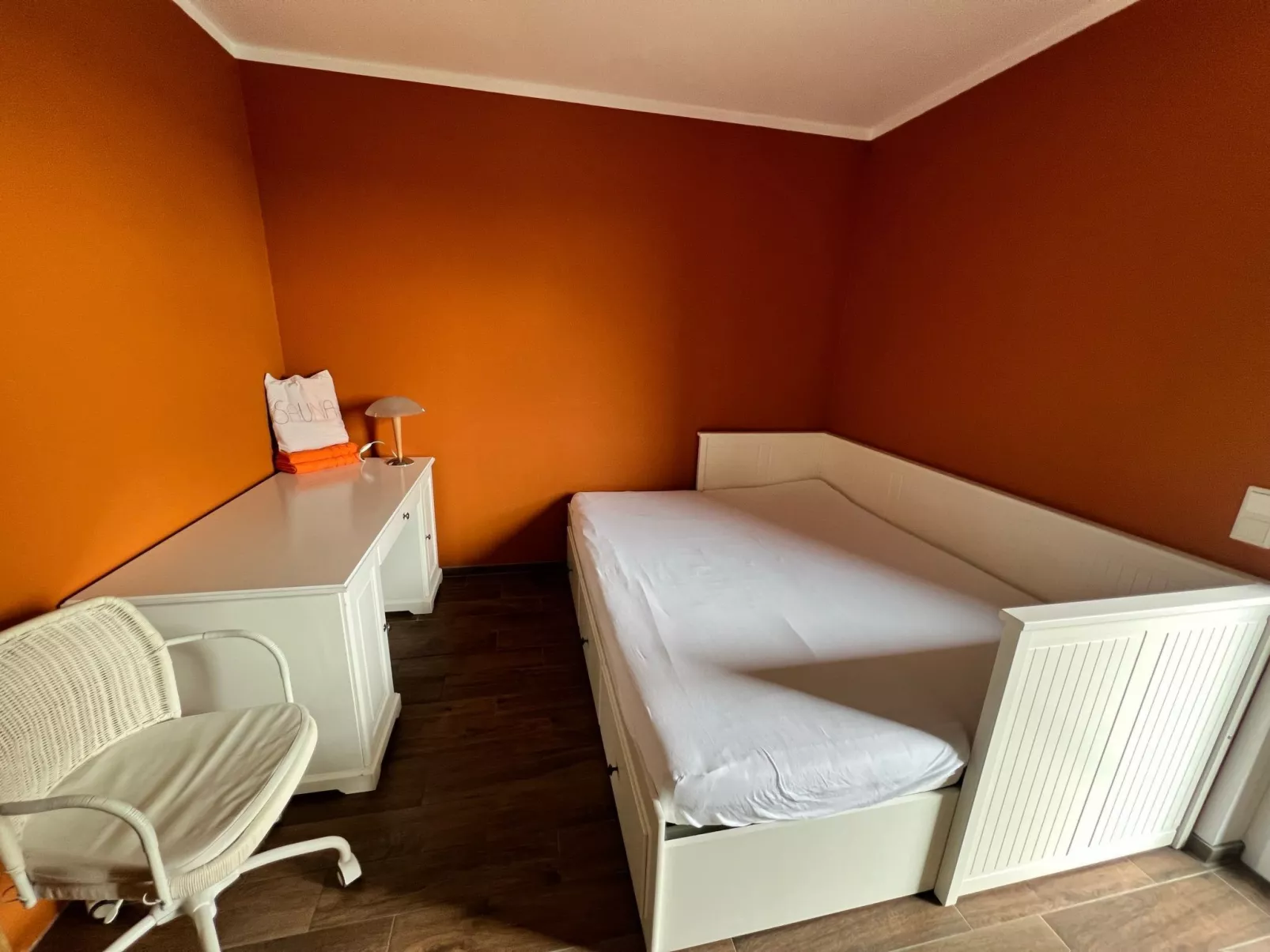 Freistehendes Ferienhaus mit Blick auf den See-Binnen