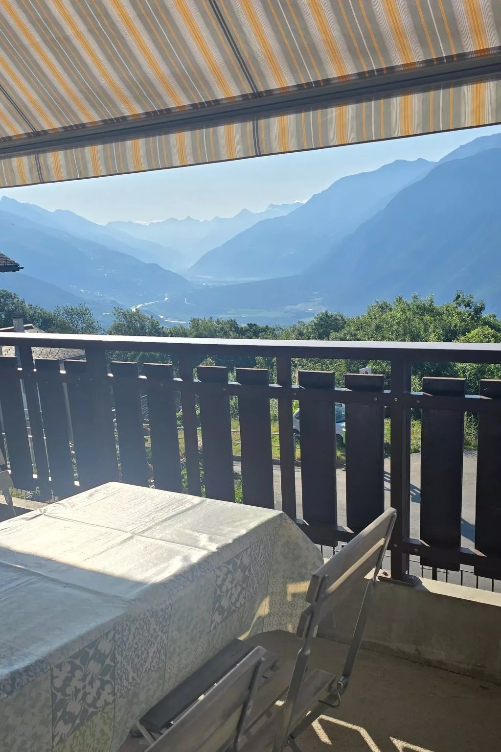 Bat. vers la croix-Buiten