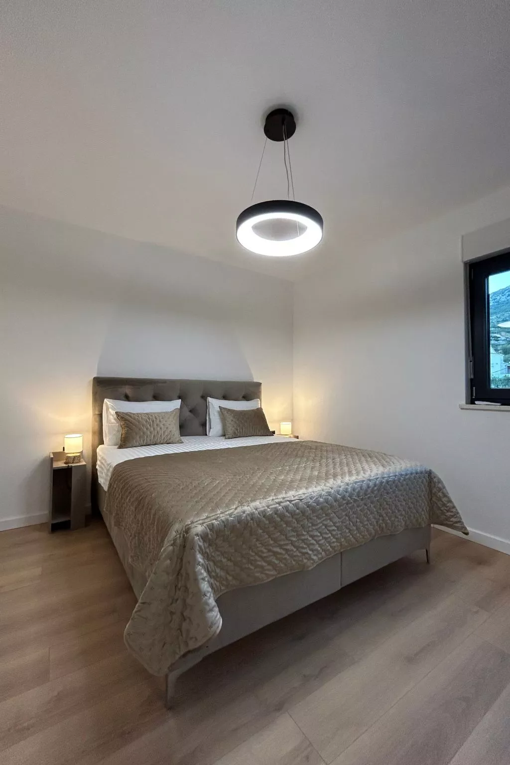 "Magnificent Lux View"-Binnen