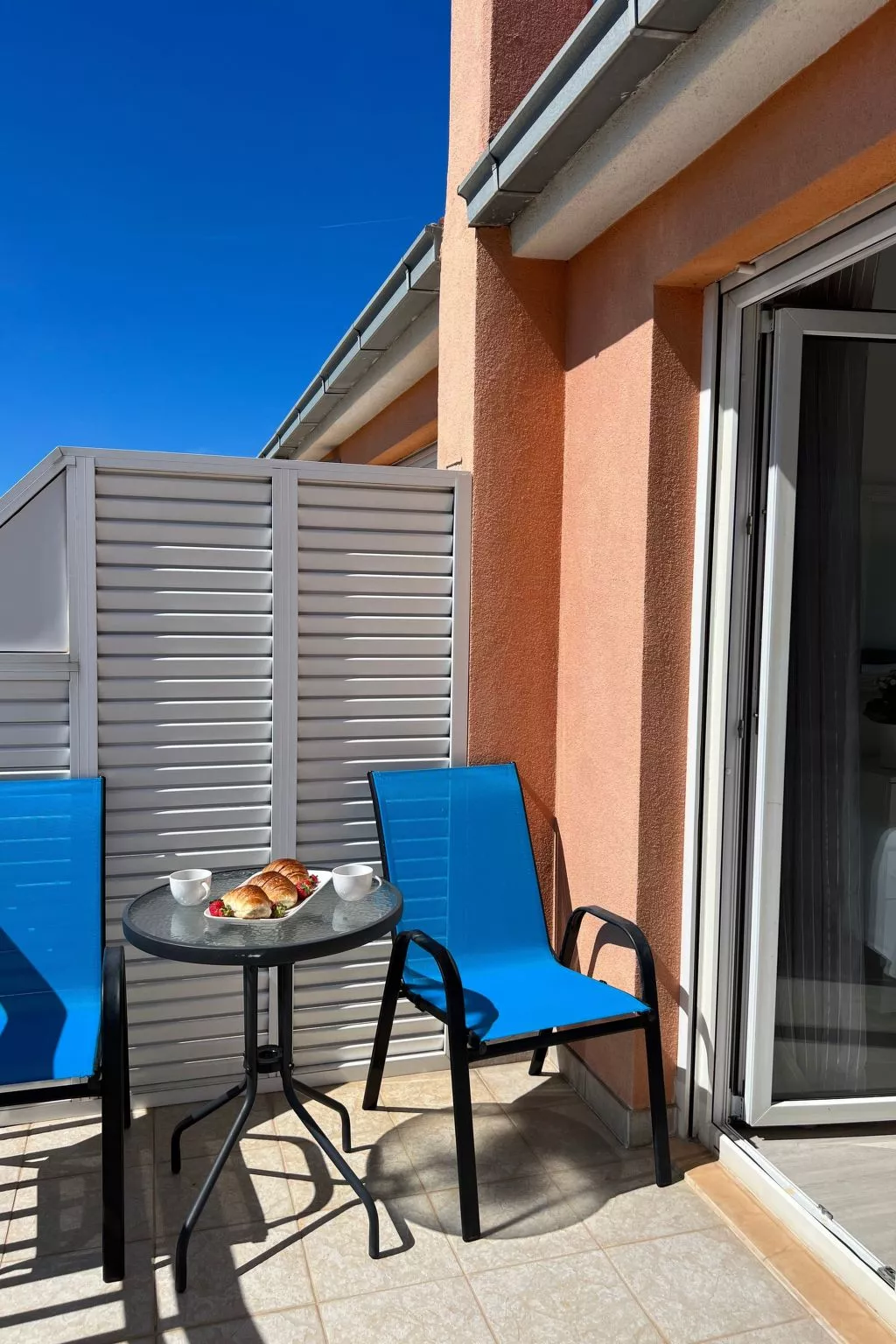 Moderne ap. 2 mit Pool und Grill in der Nähe von Split und Trogir-Buiten