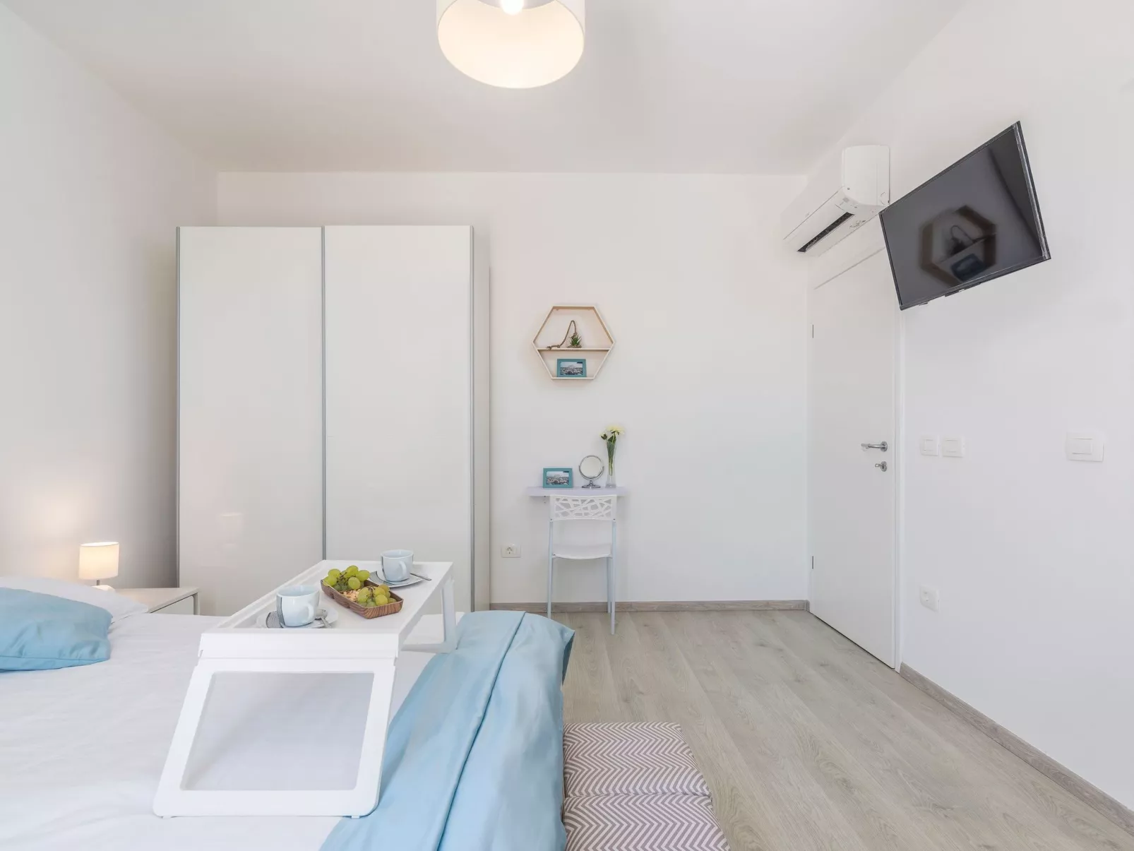 'Villa Selest' mit Wasserblick-Binnen