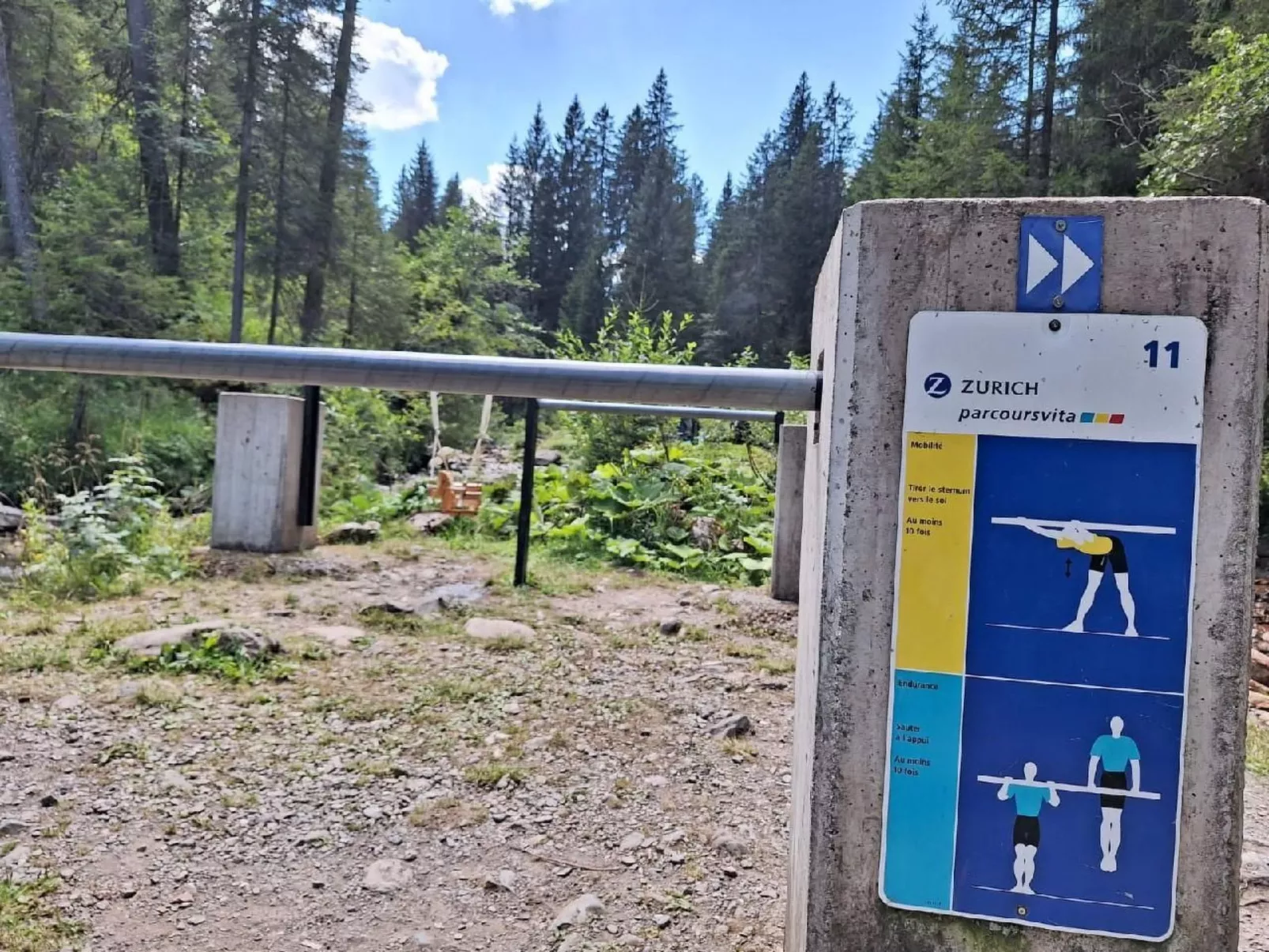 Apartment plus Pool-Buiten