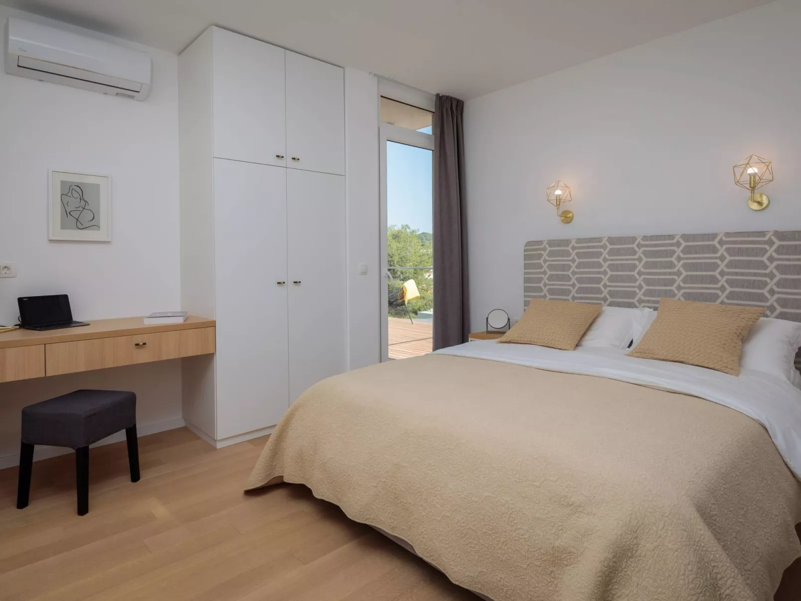 Semper Vivum Villa-Binnen