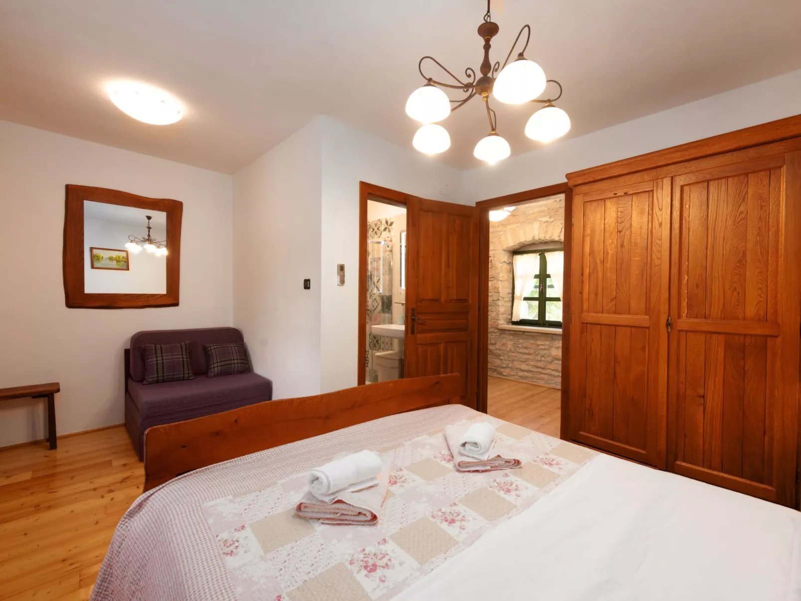 In Krculi mit Privatem Pool-Binnen