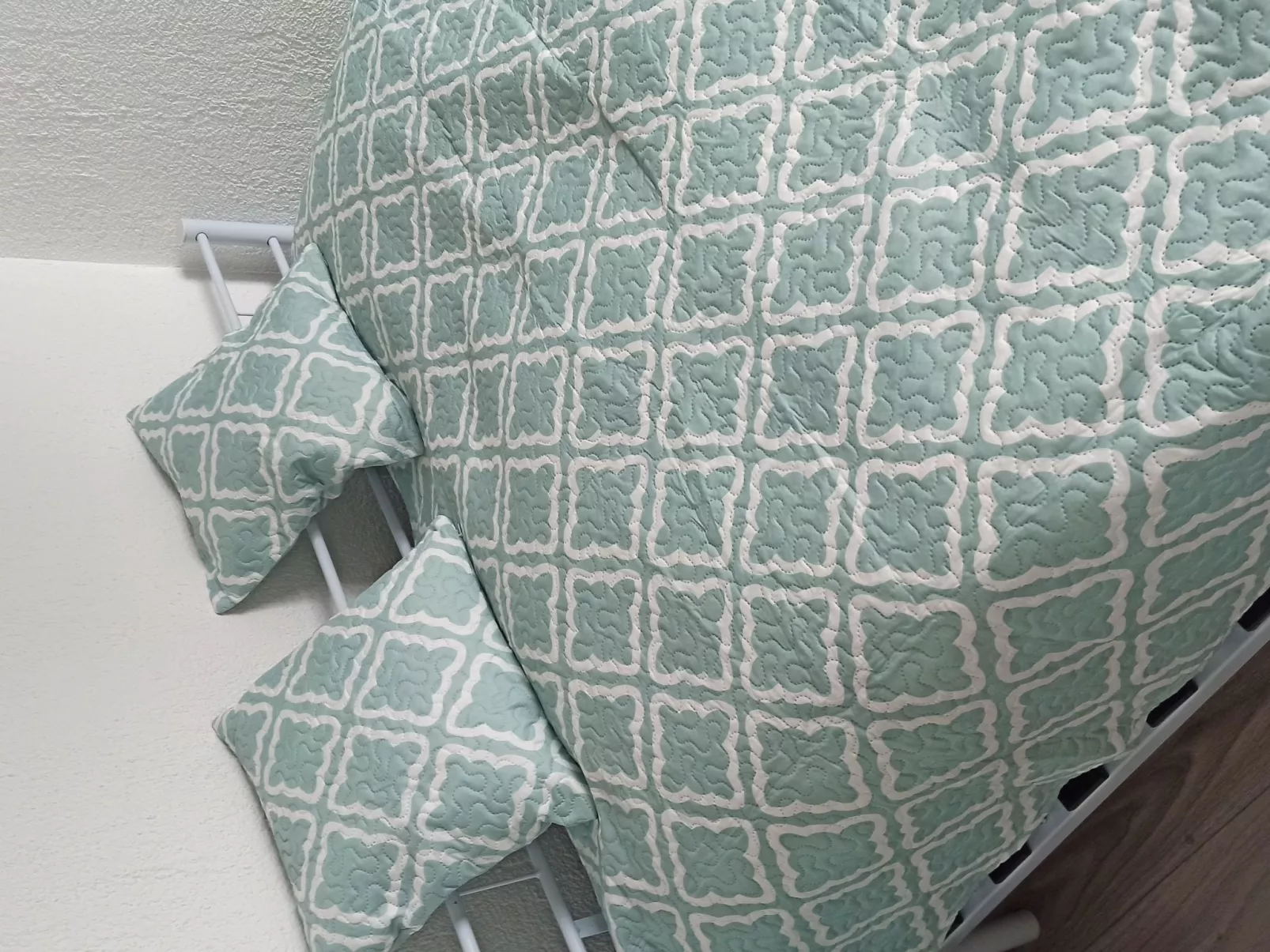 In Altwarp mit Botanischem Garten-Binnen