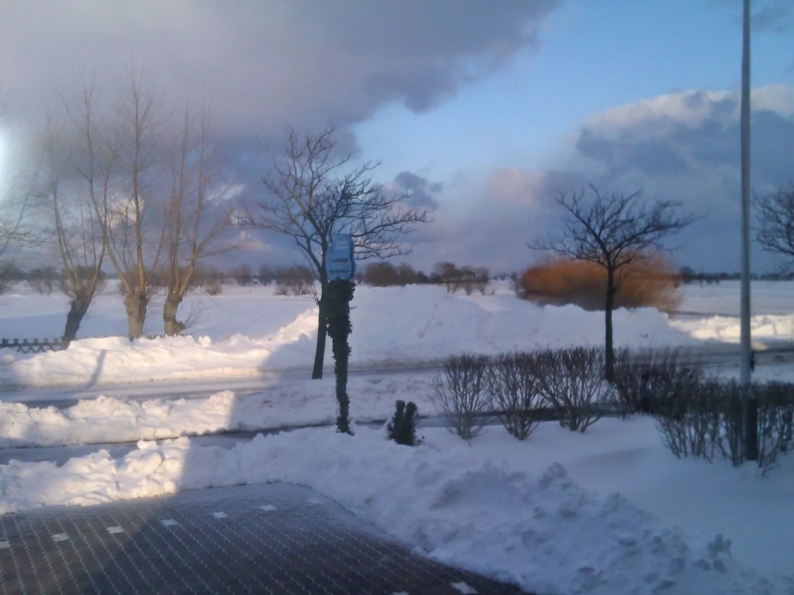 Für vier Personen-Image-tags.info