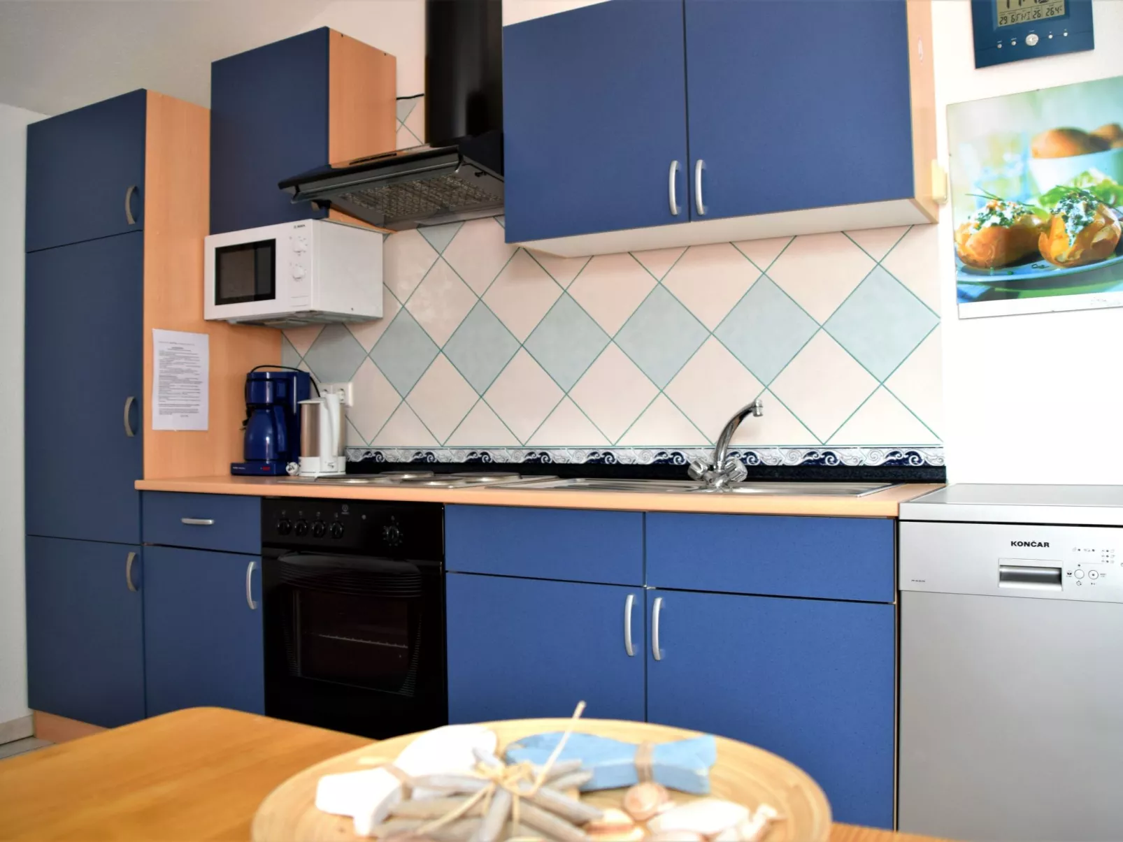 Für vier Personen mit Balkon im ersten Obergeschoss gelegen-Binnen