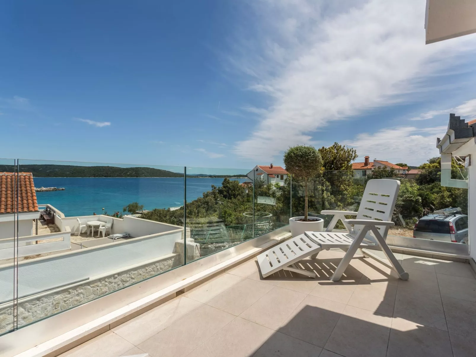 Mit Privatpool für 9 Personen ca. 95 m&sup2; in Sevid, Adriaküste Kroatien (Tro-Buiten