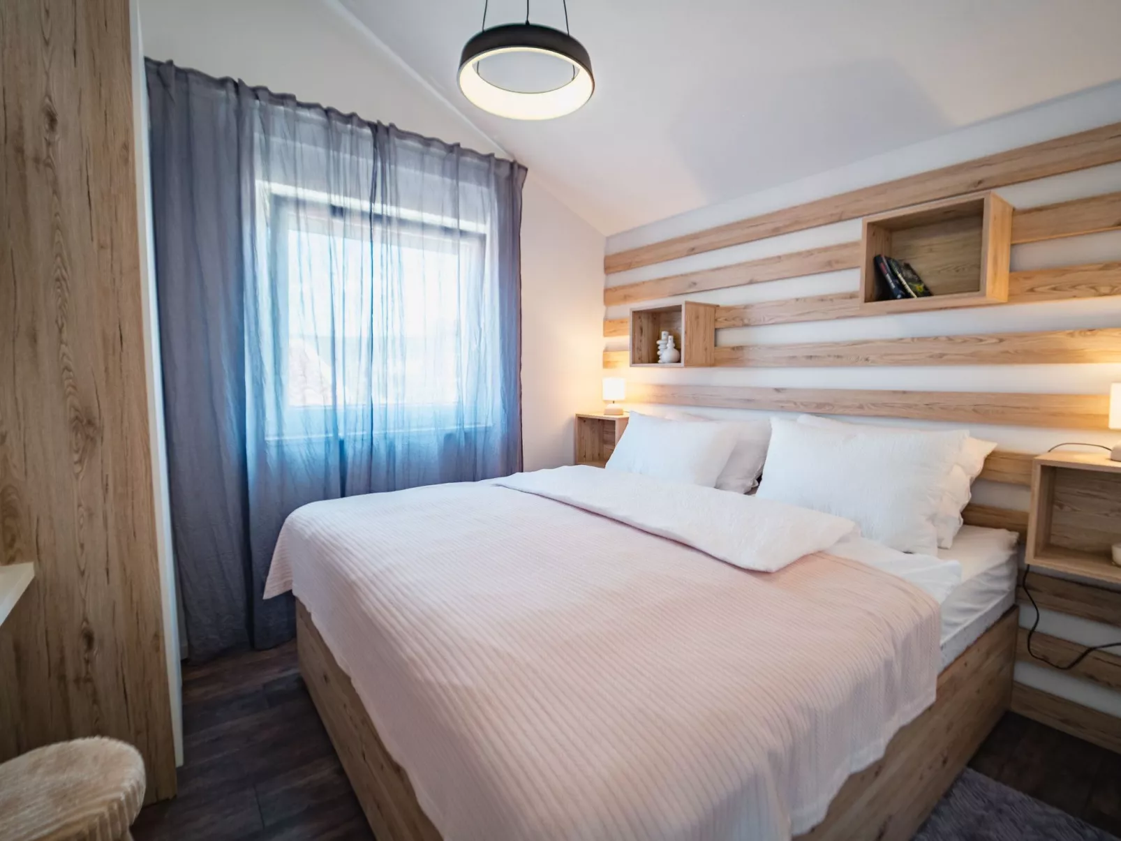 Villa Miracle in Rogoznica-Binnen