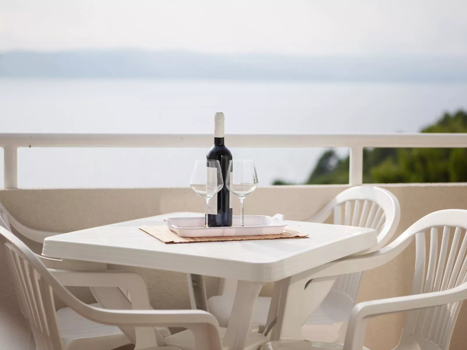 Wohnung mit Blick auf das Wasser-Buiten