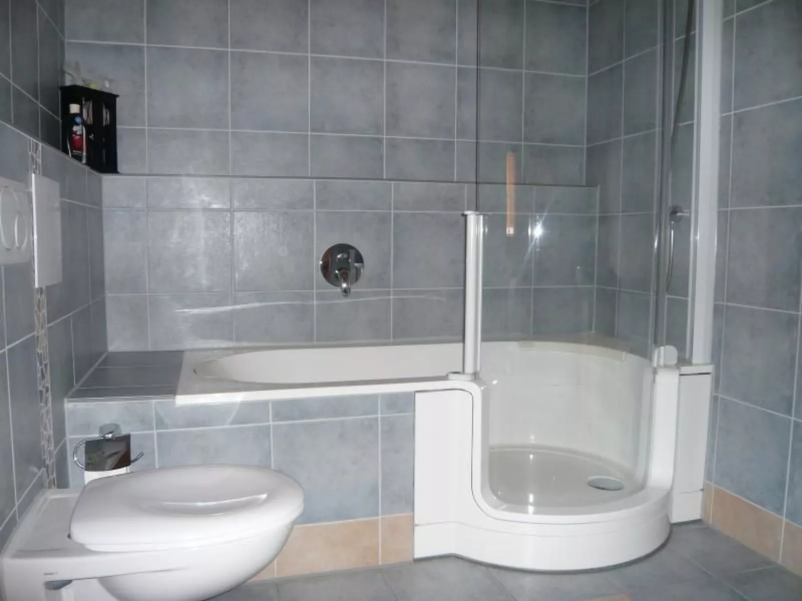 Meister´s Ferienhaus-Binnen