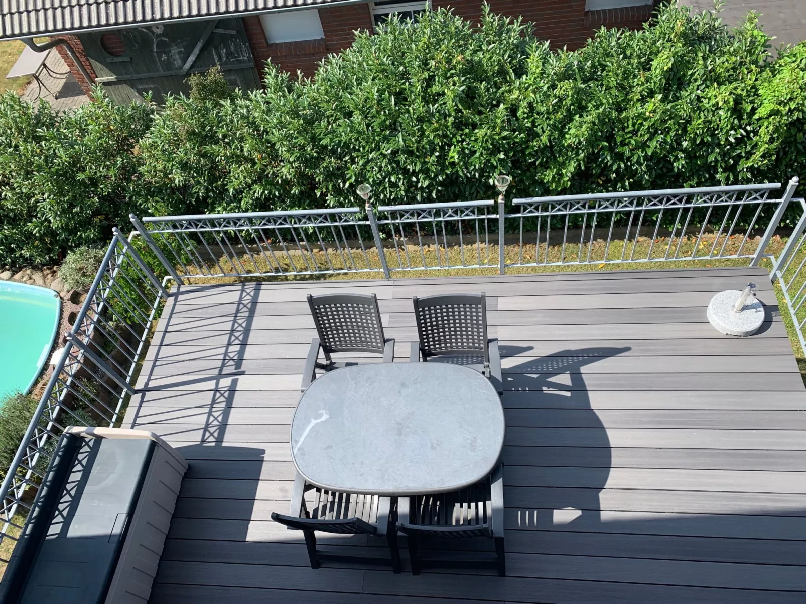 In ruhiger Lage mit großem Balkon-Buiten