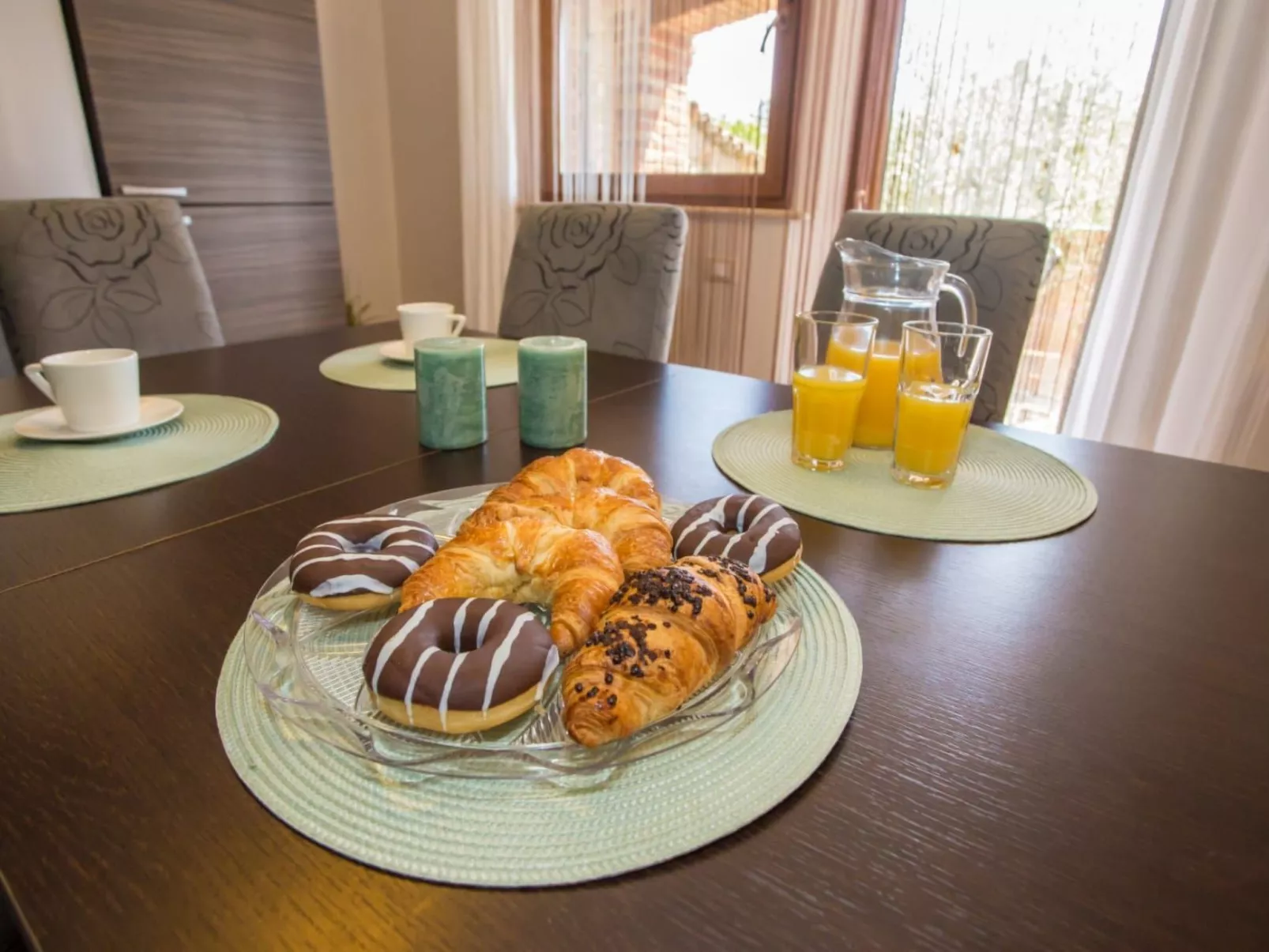 Andre Wohnung mit Pool-Binnen