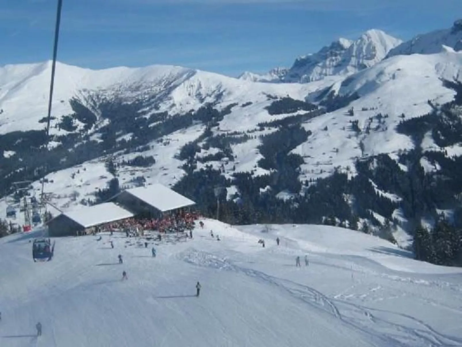 Chalet mit Bergblick-Buiten