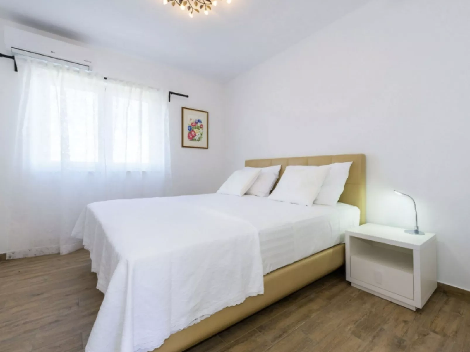 Villa Juhuhu in Dubrava kod Sibenik-Binnen