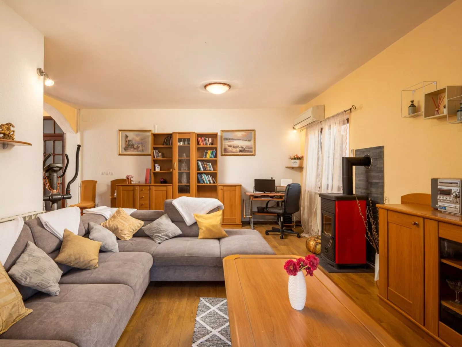 Villa Salvia Mare in Šibenik-Image-tags.info