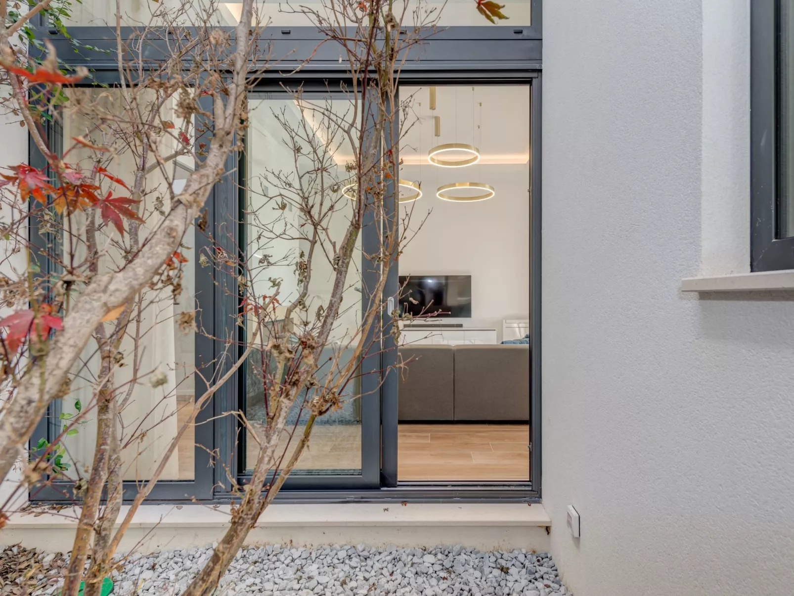 Charmantes Haus in Sevid mit privatem Parkplatz-Binnen