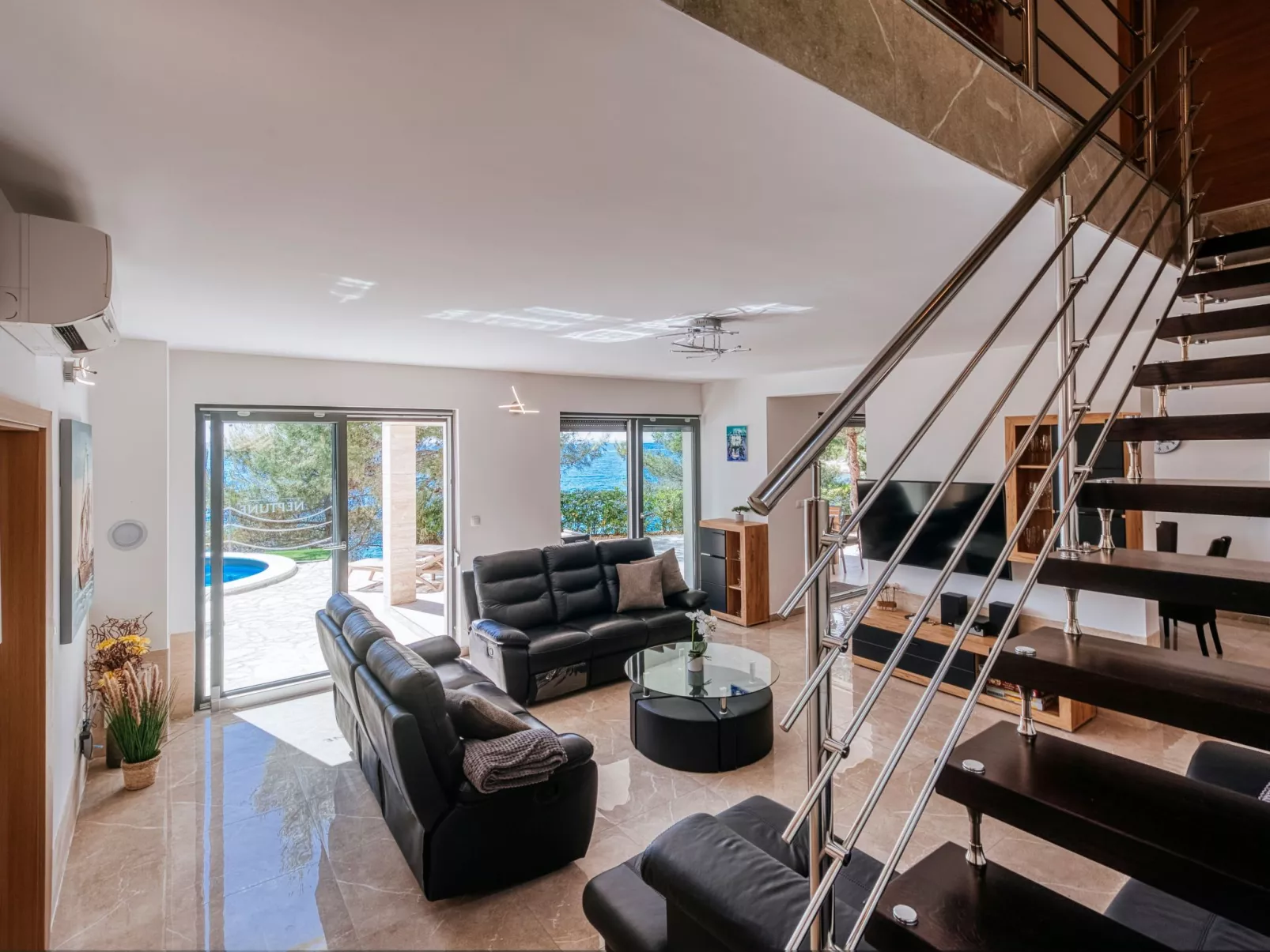 Villa Kalipso-Binnen