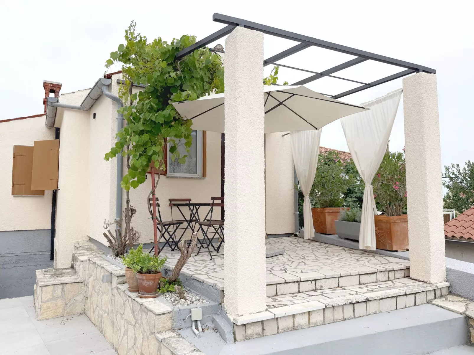 LacoDeLama mini resort - Wohnung Pina mit Pool-Image-tags.info