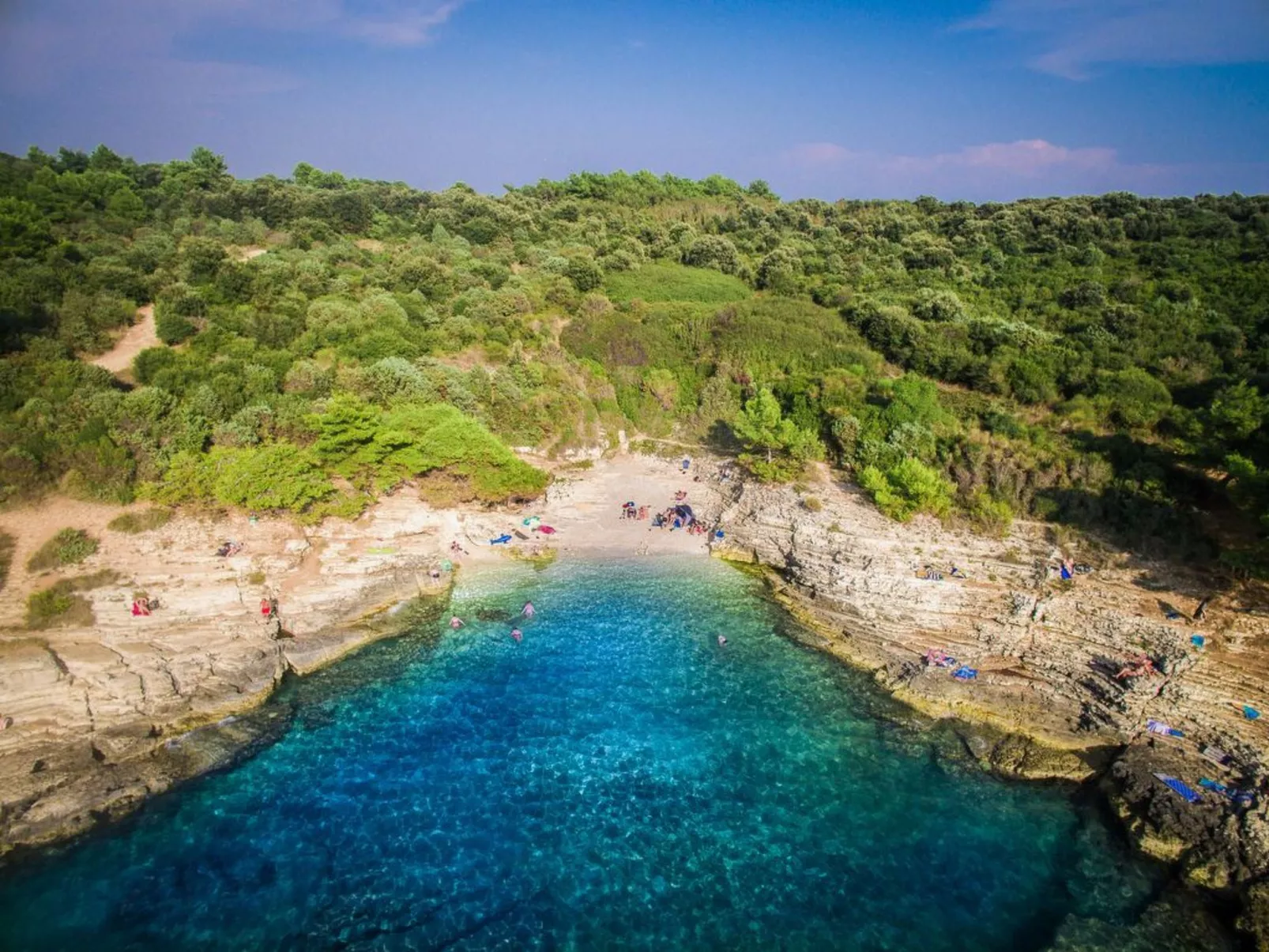 Wohnung in Premantura mit privatem Parkplatz-Buiten