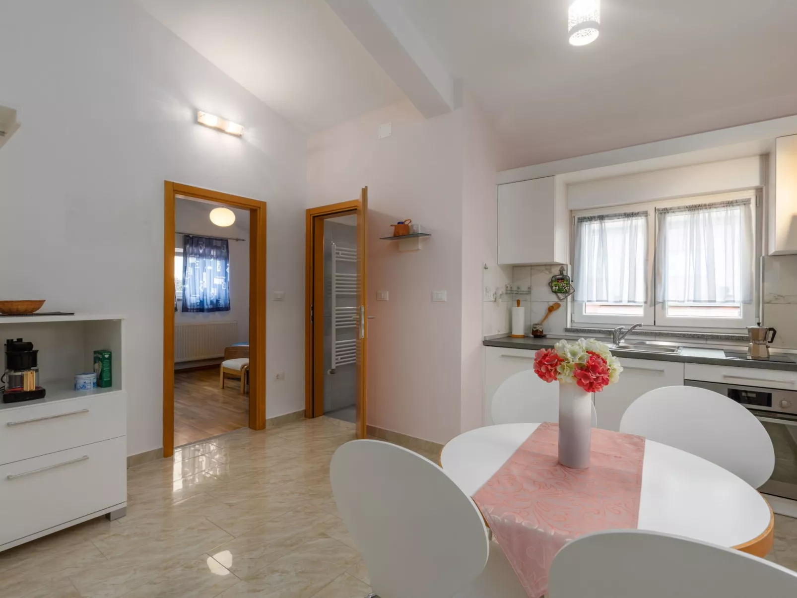 Ferienvilla 'Villa Sandra'-Image-tags.info