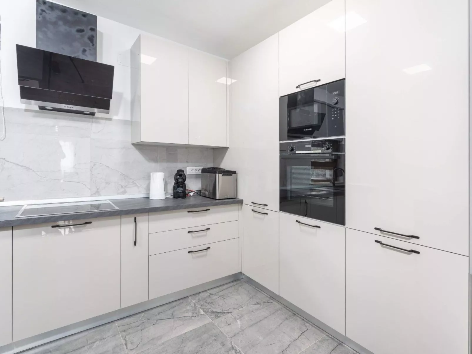 "Villa Bibali" mit privatem Pool-Binnen