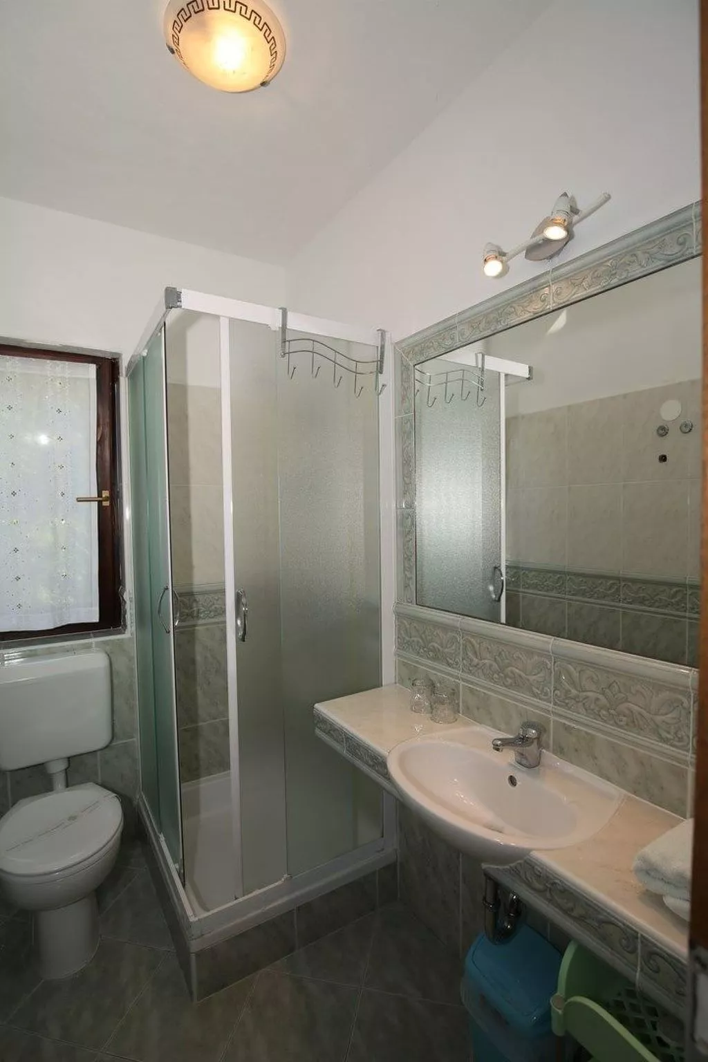 Villa Linet 1.-Binnen