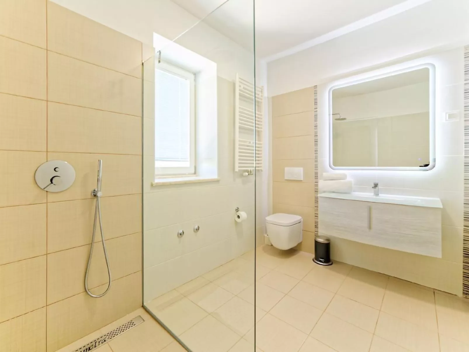 Villa Demetra-Binnen