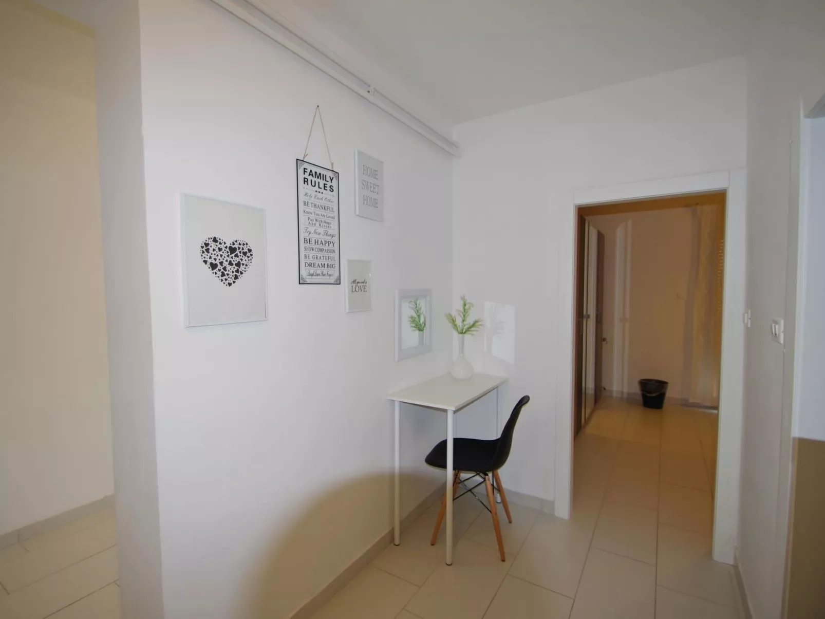 In Rakalj mit privatem Parkplatz-Binnen