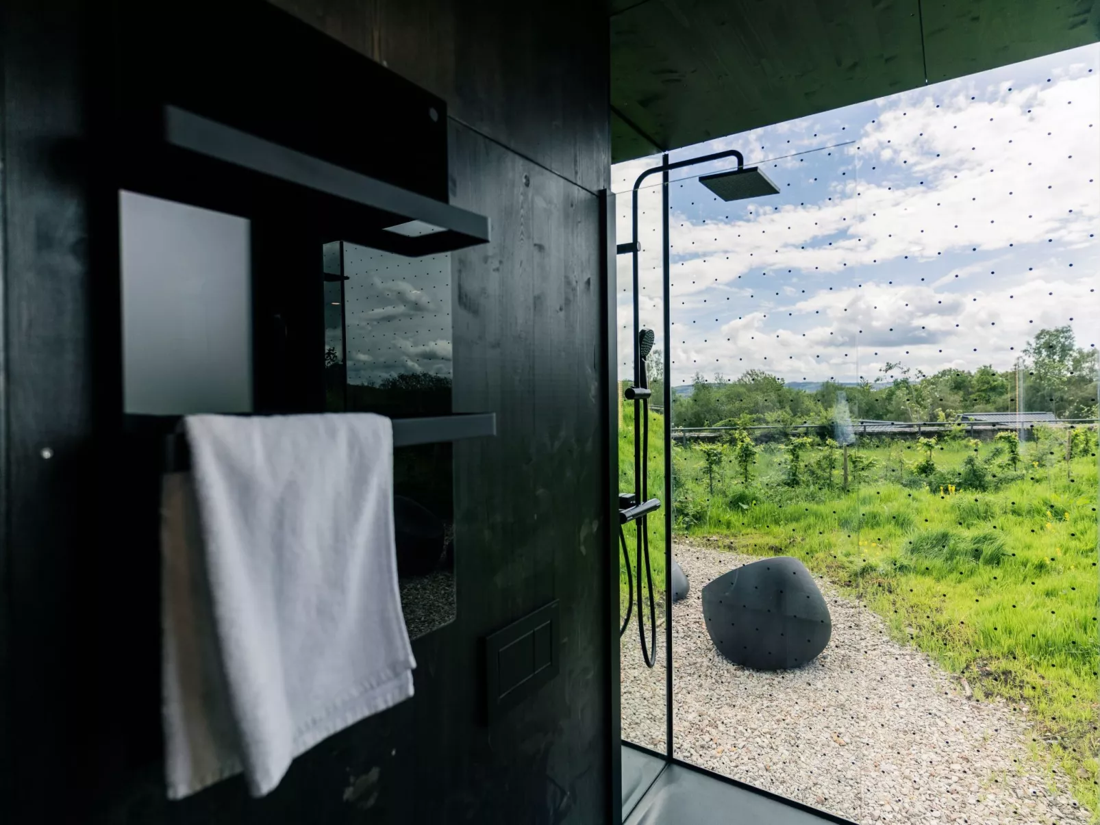 (6)Cabin Style Sauna-Buiten