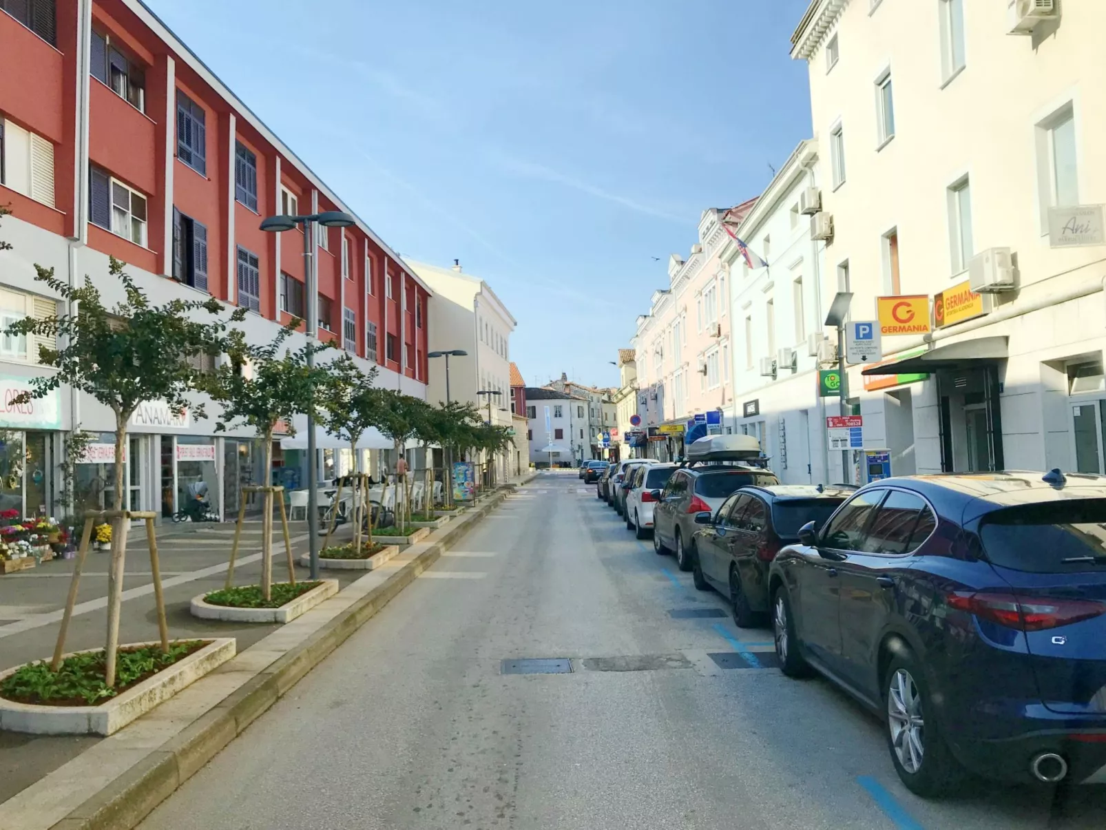 Geräumige Unterkunft in Punta Umag in Strandnähe. - Buiten