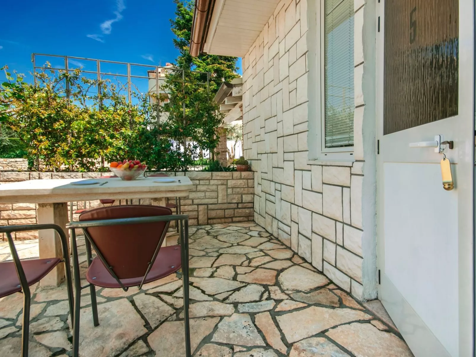 Apartment Nika 5 in der Residenz mit Pool und Whirlpool in Strandnähe-Buiten