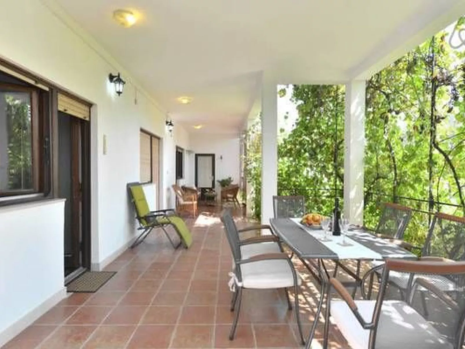 Wohnung "Lorenzo" mit Terrasse-Buiten