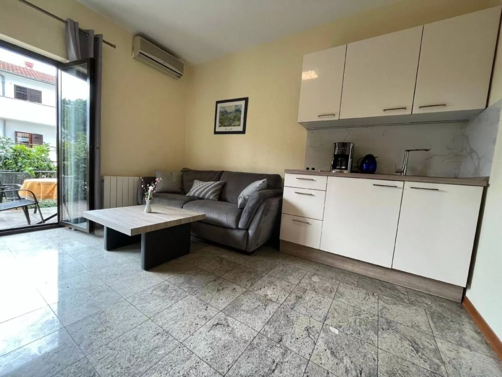 Sonne 1 Rovinj-Binnen