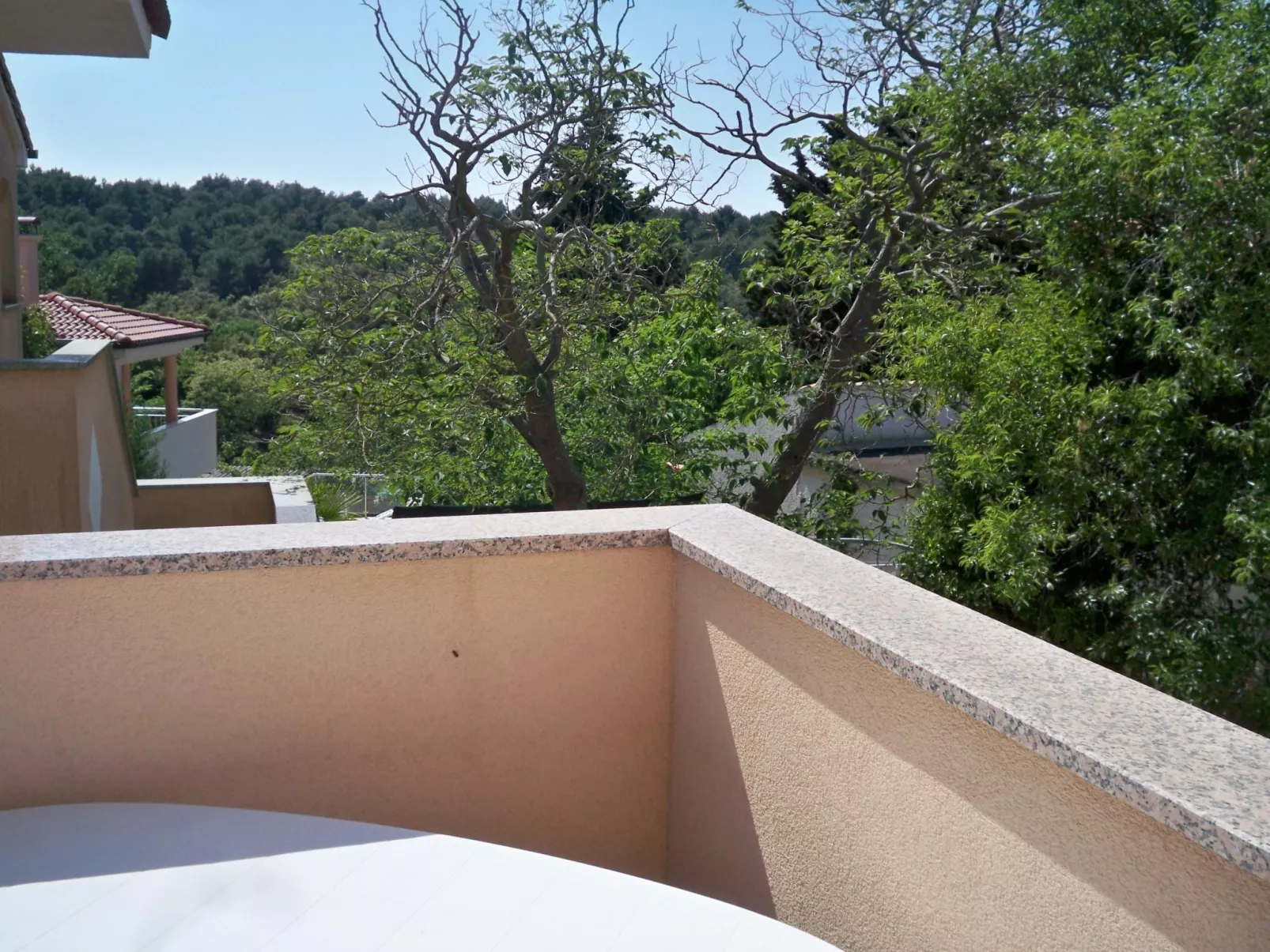 Apartment mit Balkon für zwei bis vier Personen-Image-tags.info