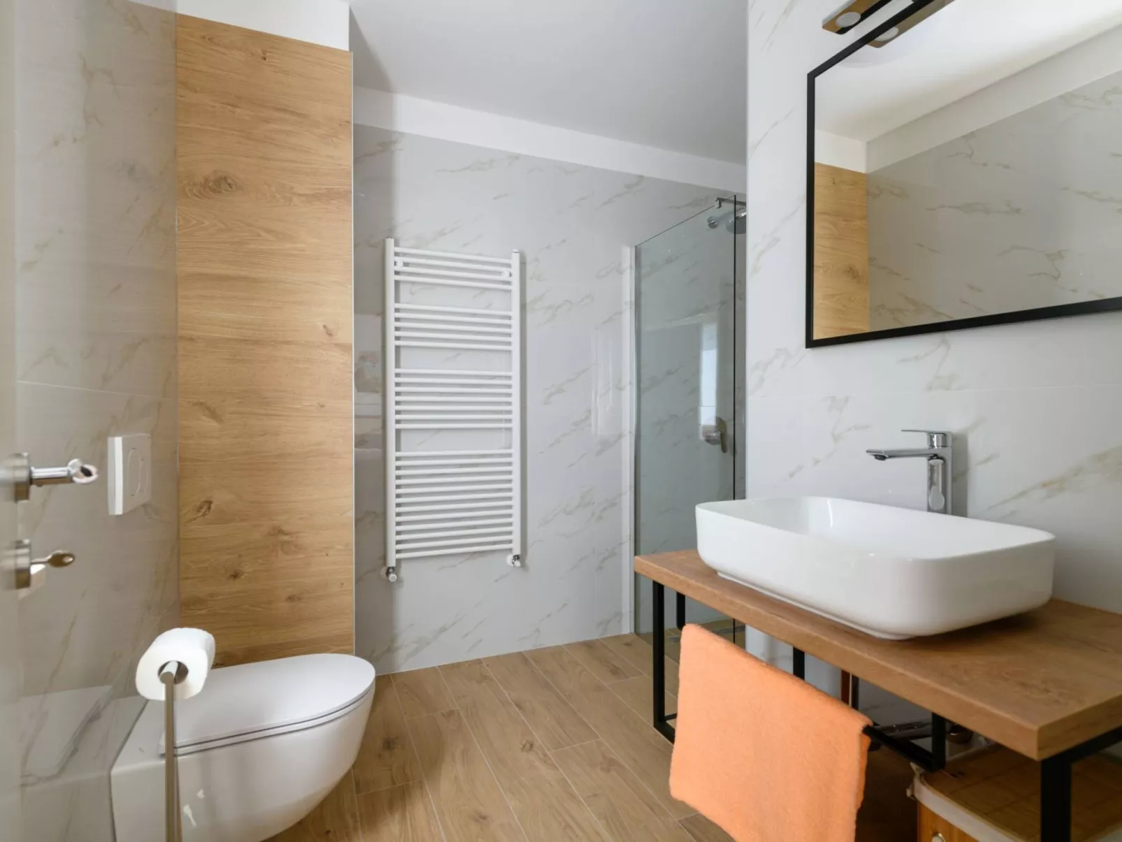 Villa Grande, klimatisiert und mit Pool in Jursici-Binnen