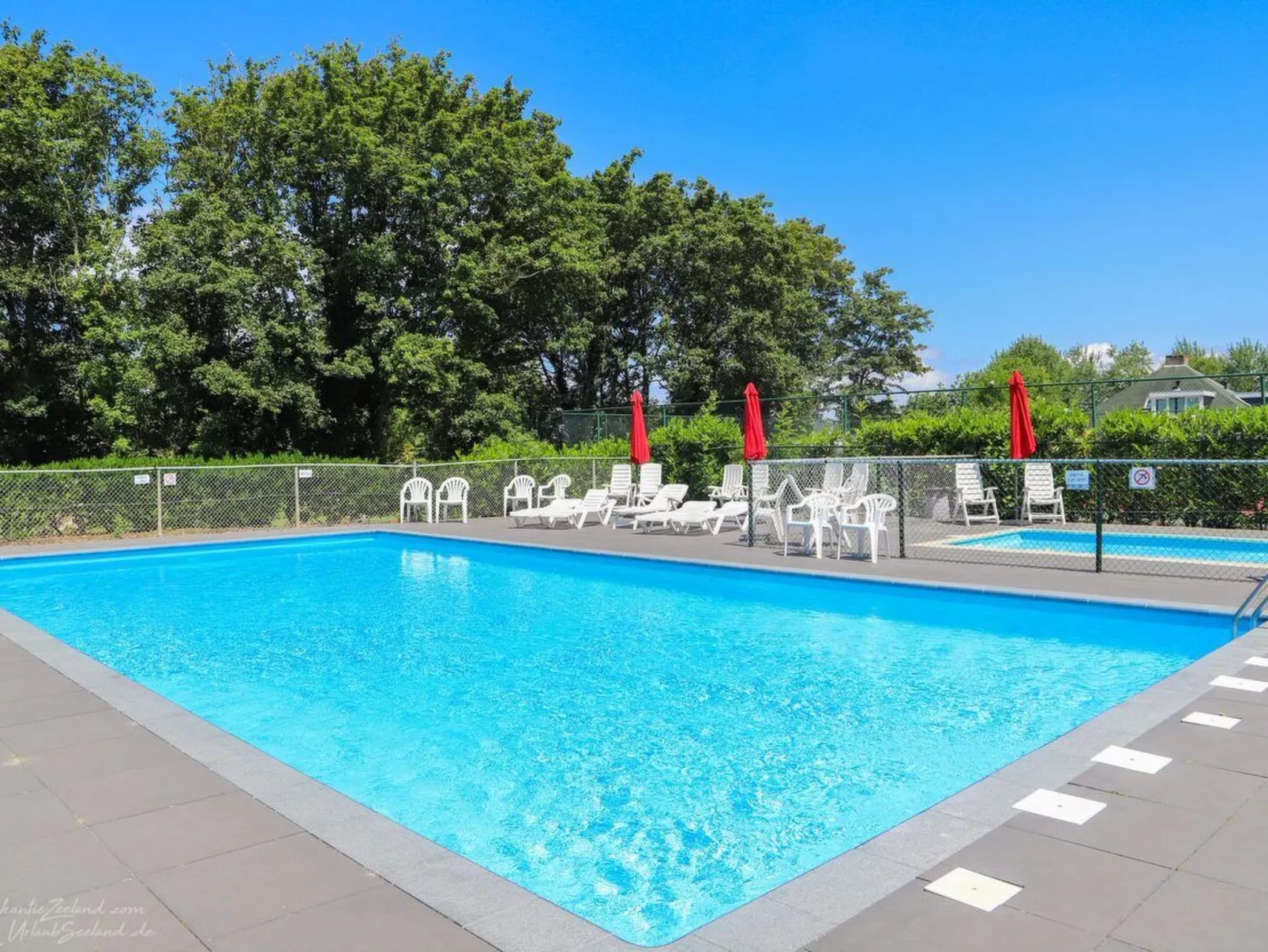 Reefhouse 57, wo es noch Raum für Ruhe gibt-Buiten