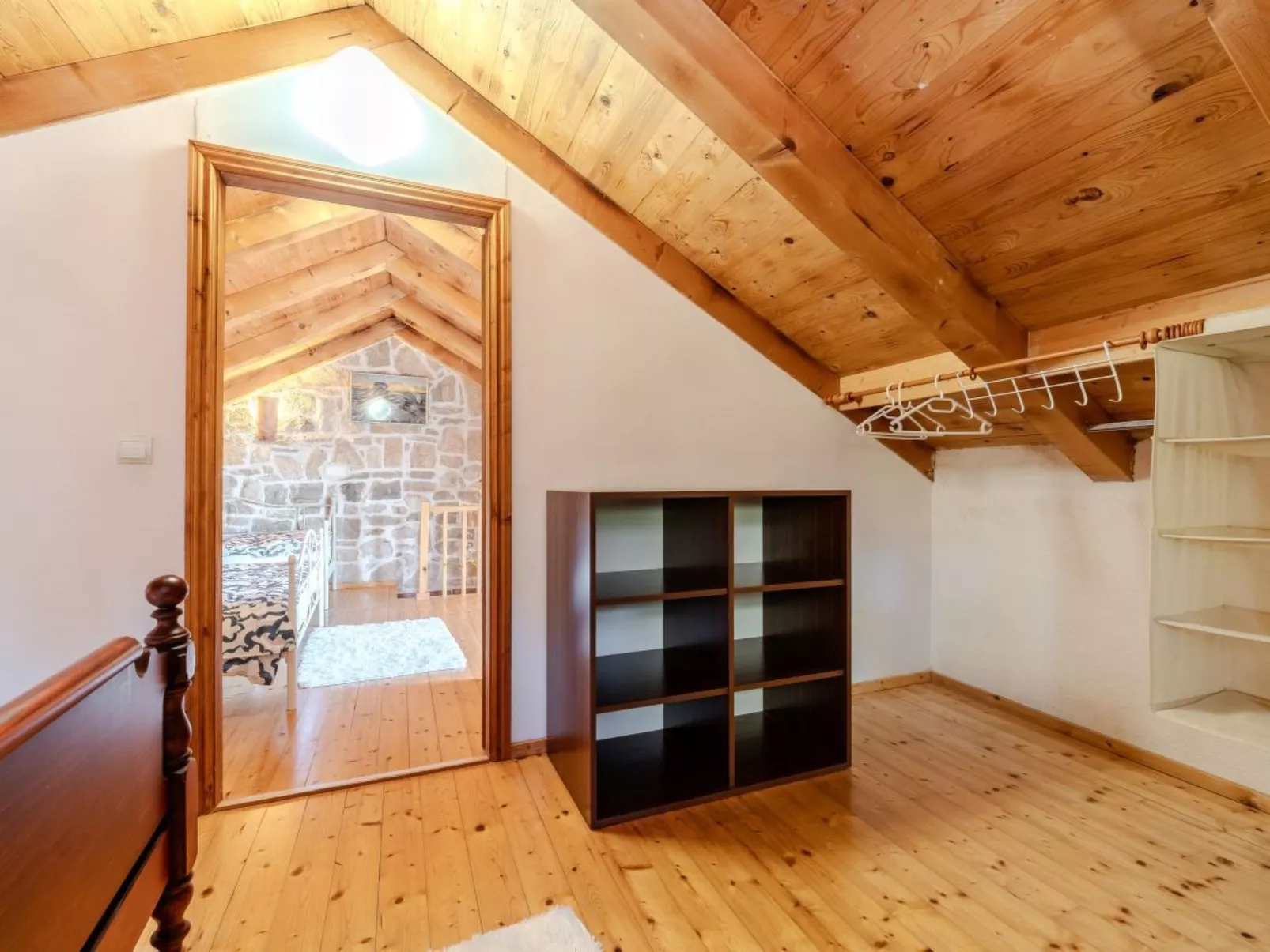 Orhideja - Agentur TA Leut-Binnen