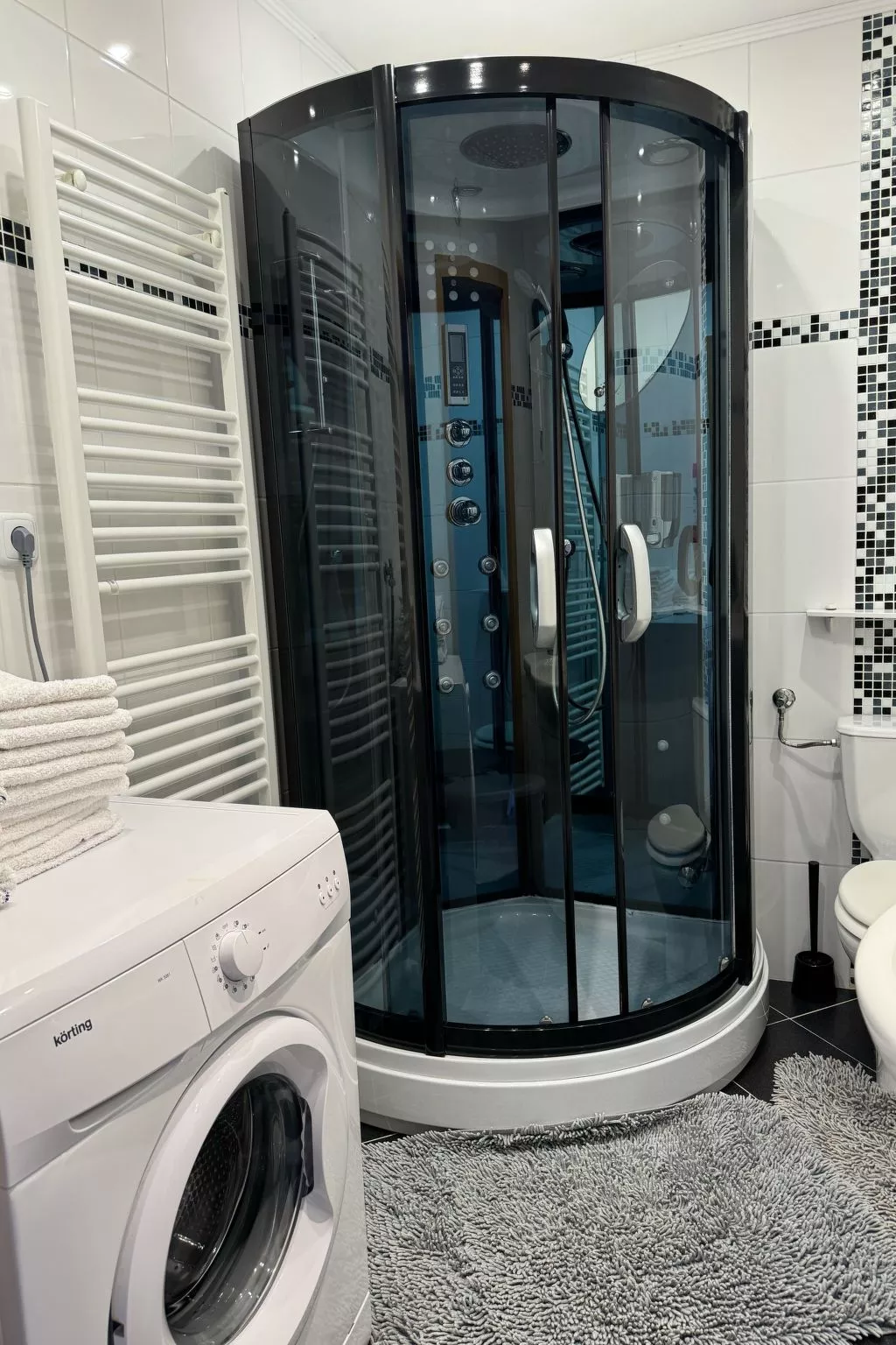 Ella-Image-tags.info